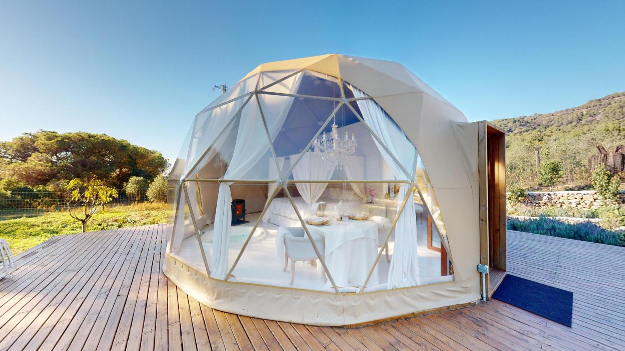 Domo Suites Masia Cal Geperut Badalona Extérieur photo